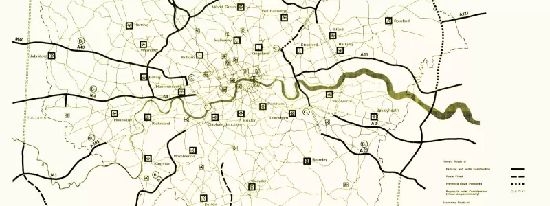 The published GLDP Roads Map from 1976. It contains the full M25 but virtually none of the GLC's 1960s motorway plans. Click to enlarge